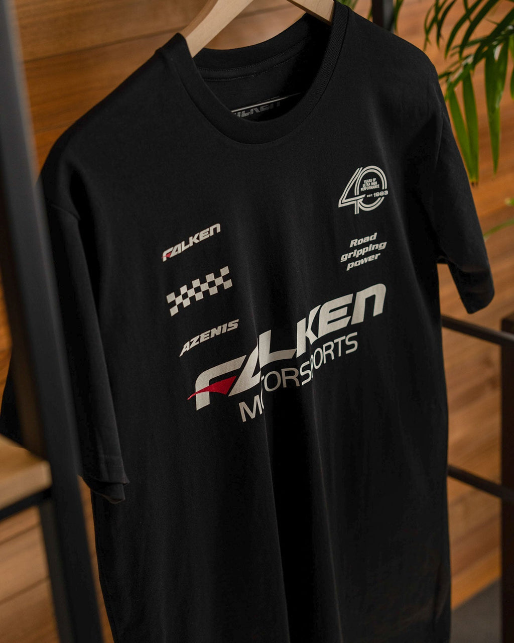 FAST ON RACE DAY MEN'S TEE